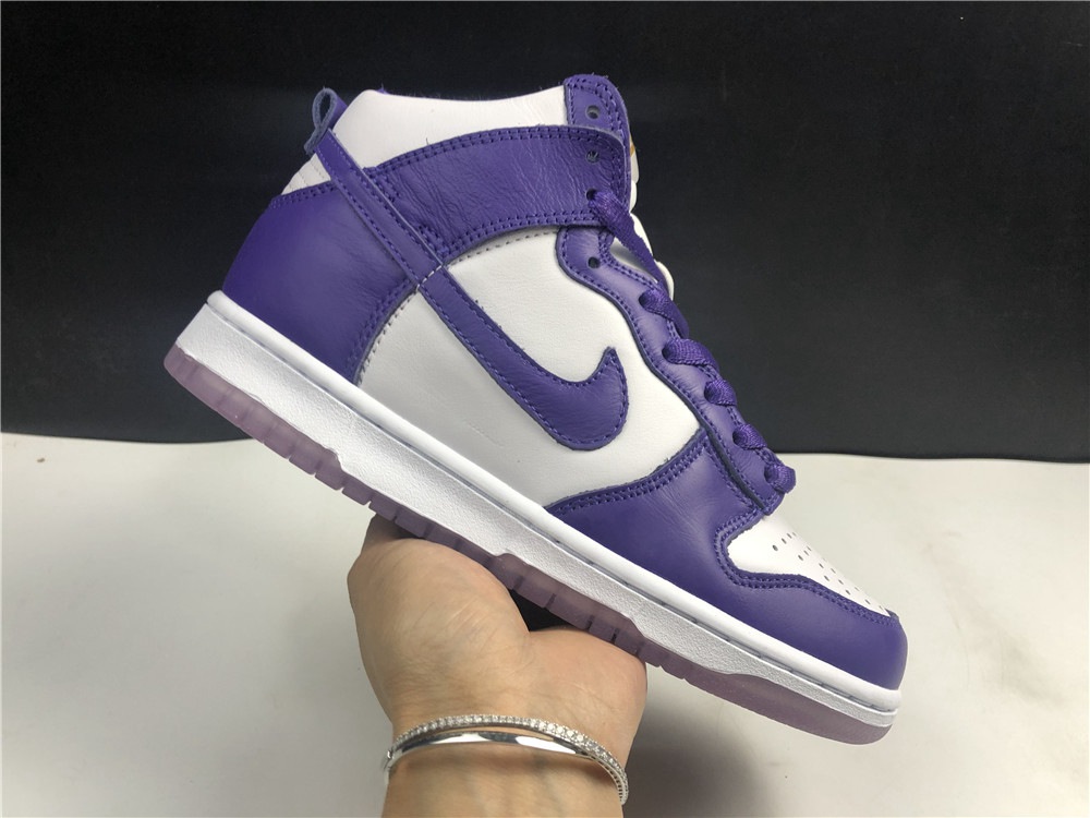 Nike Dunk High WMNS Varsity Purple DC5382-100